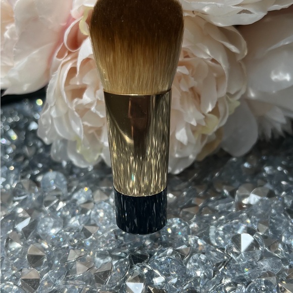CHANEL SUBLIMAGE KABUKI BRUSH - NEW 💫 - Picture 2 of 5